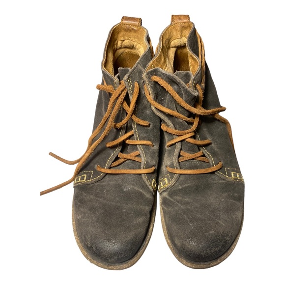 BORN Temple Rust Brown Distressed Leather Suede Ankle Boot Women's 9.5 F32529 - Picture 3 of 6